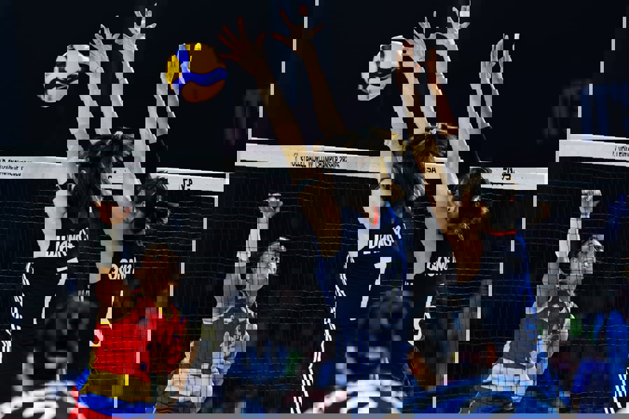 虽被哥伦比, 哥伦比亚队 虽被哥伦比, 哥伦比亚队