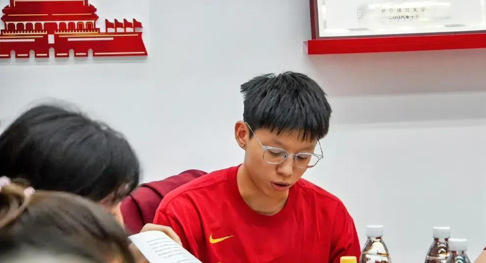 宫鲁鸣立即 宫鲁鸣立即