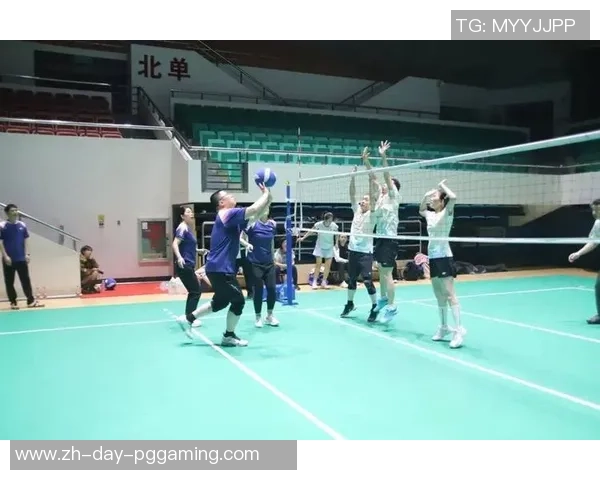 400名员工赛场争锋！花垣县气排球联赛现场炽热